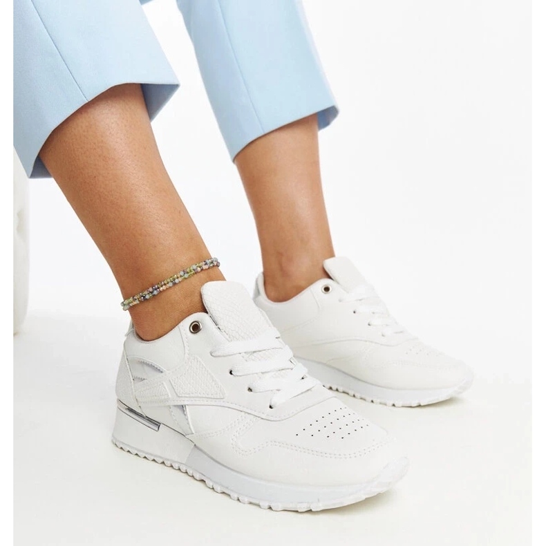 D/GMR Tasnim vita sneakers i ormskinn 2