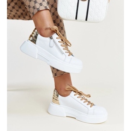 Vita och guldläder sneakers atyaf 2