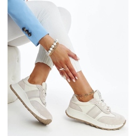 Gråa läder sneakers från Nahas 1