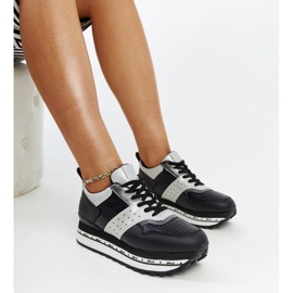 Svarta sneakers med hög sula från Askalua 1