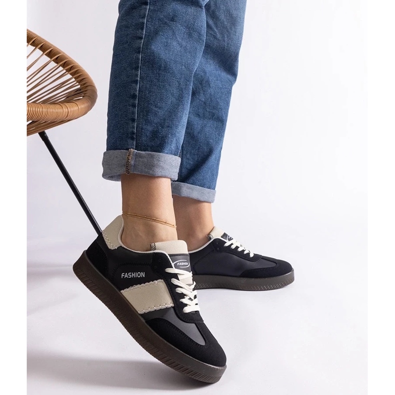 D/CEO Svarta plattformssneakers med Puente-sömmar 2