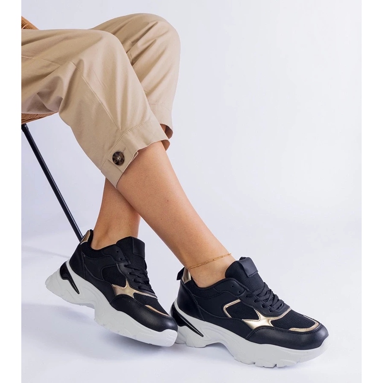 D/CEO Svarta sneakers på en massiv sula av Torreza 1