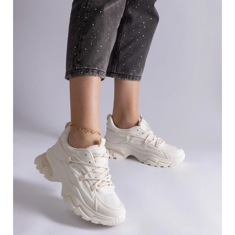 D/CEO Beige sportsneakers med en massiv Roxana-sula 2