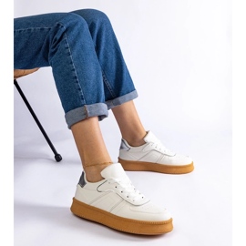 D/CEO Vita sneakers med snörning på Felicita-plattformen 1