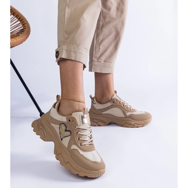 D/CEO Bruna platåsneakers med ett Martinez-hjärta 2