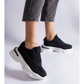 D/CEO Svarta sneakers med tjockare sula från Guerrera 1