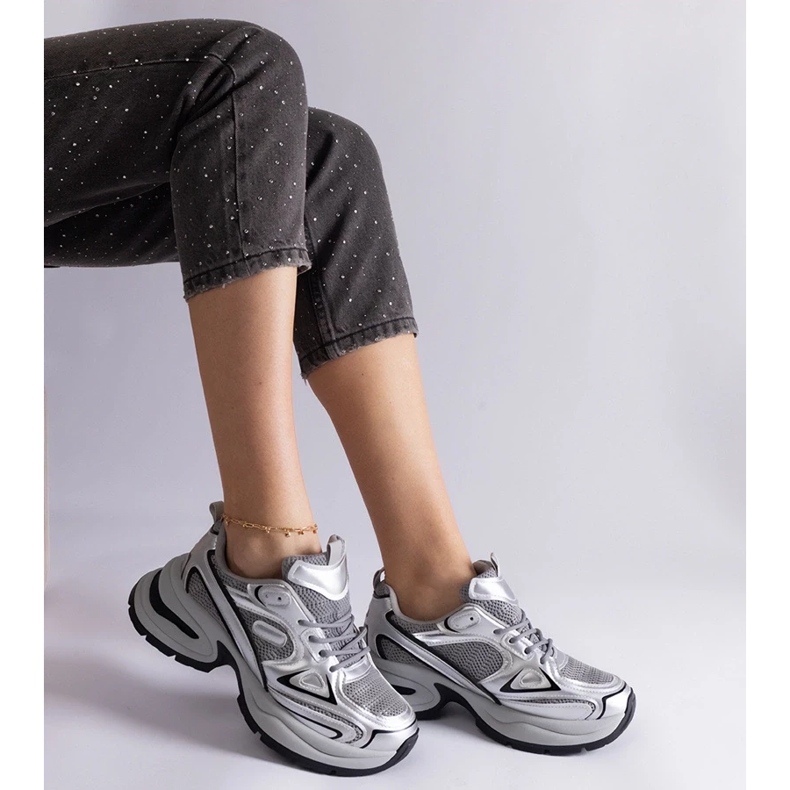 D/CEO Silver sneakers med en massiv Adom-sula silver- 2