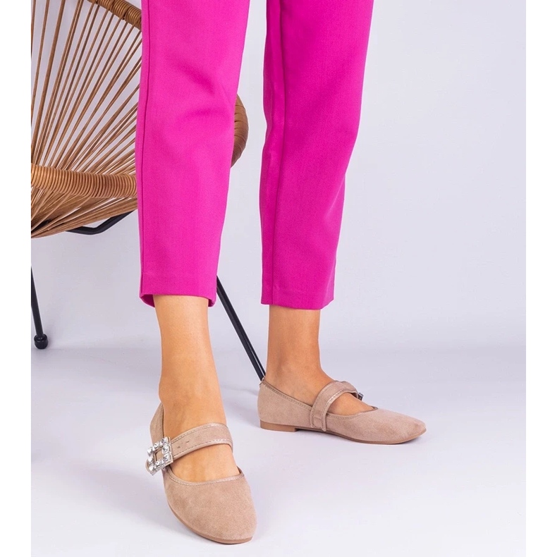 D/CEO Beige Ballerinas dekorerad med ett spänne med Demetra -kristaller 2