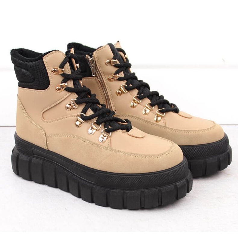 News Trappers på nyhetsplattformen i EVE450B 1