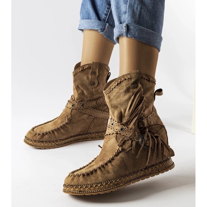 D/CEO Mörkbruna kilstövlar från Teodata 2