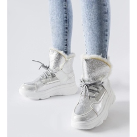 D/CEO Vita och silverisolerade Stringer snöstövlar 1