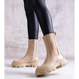 D/CEO Beige höga ankelboots gjorda av Manera ekoläder 2