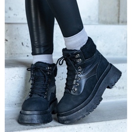 D/CEO Svarta sneakers med tjock sula och bästa päls 2