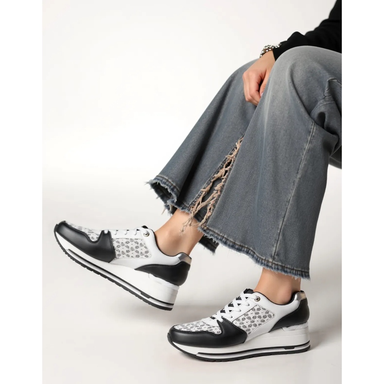 Kvinnors revilo svarta sneakers 2