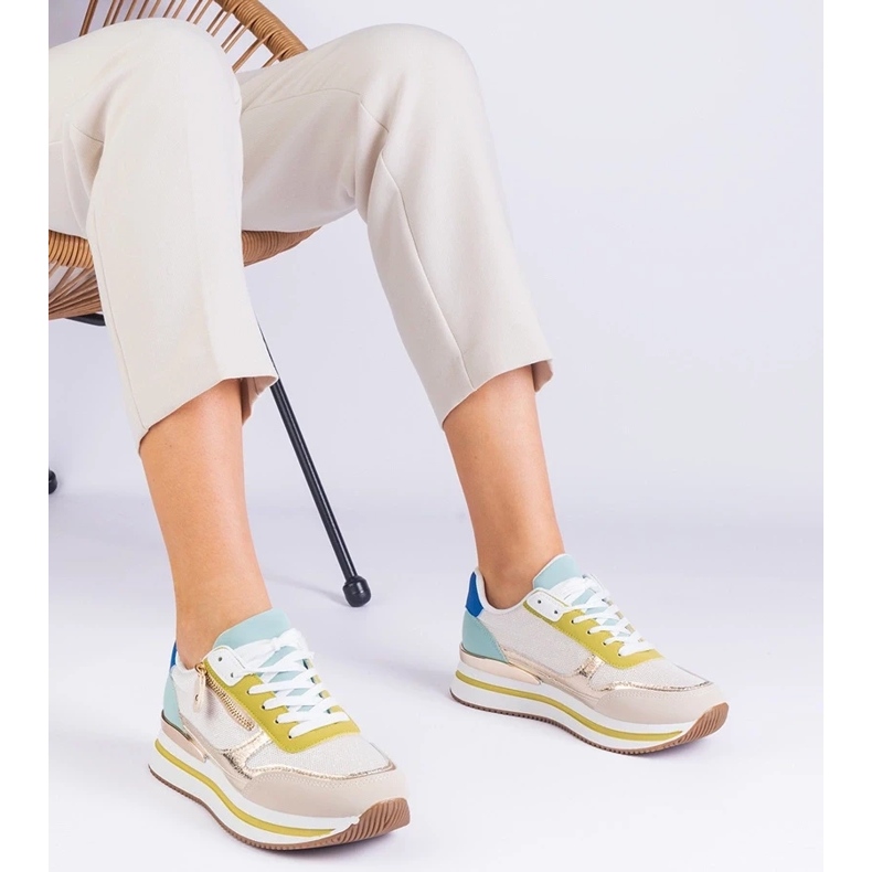 D/CEO Gröna sportsneakers på plattformen med Golden Insert of Isolde 1