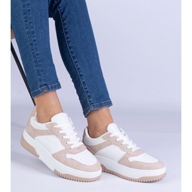 Bruna sneakers på en tjock sula 1