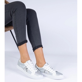 Silver sneakers med ett djurmotiv dekorerat med glitter silver- 3