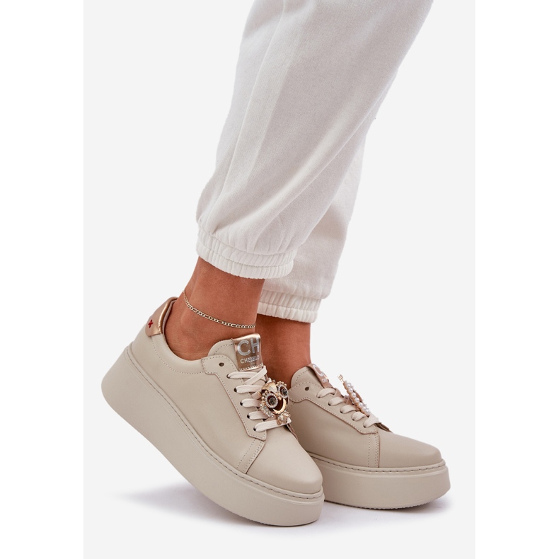 Kvinnors lädersneakers Chebello 4411 Light Beige 1