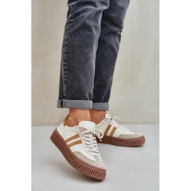 Zazoo N1068S6 Läder Låga kvinnors sneakers på plattformen Beige 2