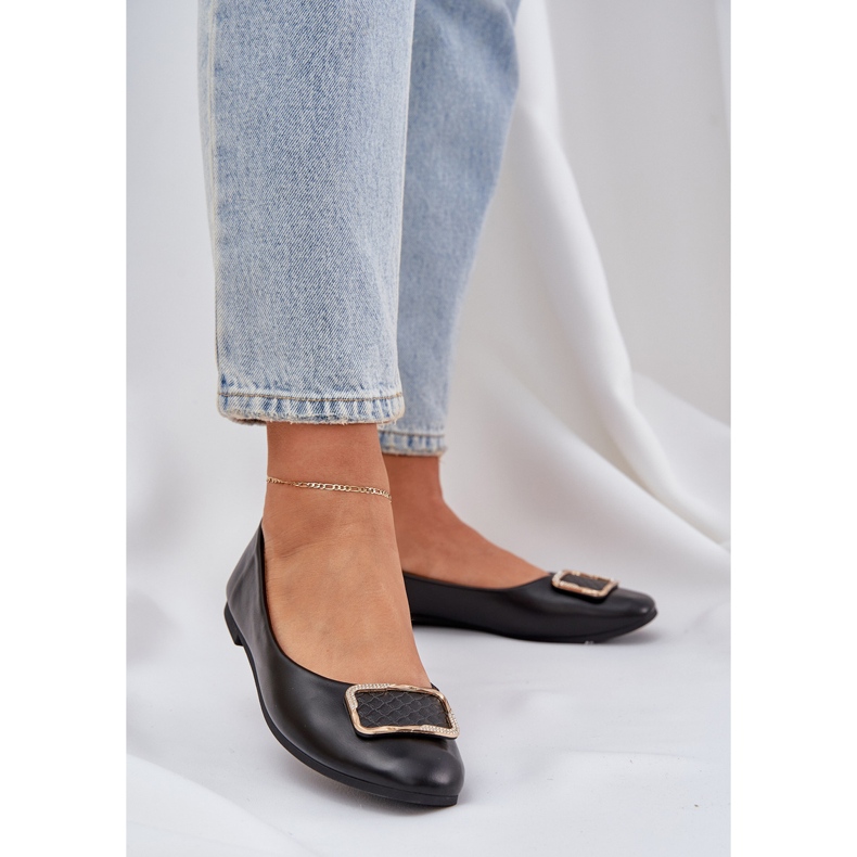 Eco Leather Ballerinas med en svart dekoration 2