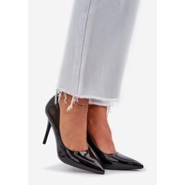 Målade höga klackar med spetsiga tår svarta 1