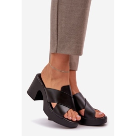 Lightwear Flip -flops på Eco Leather Pillar Black svart 1