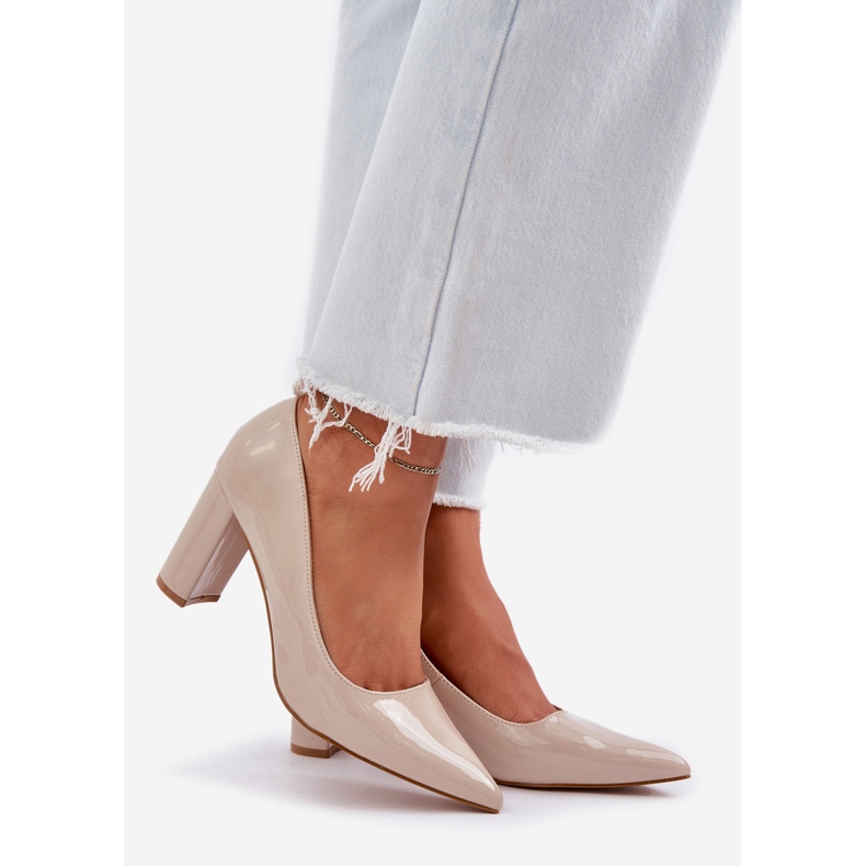 Seastar Målade pumpar på bar klackar beige 1