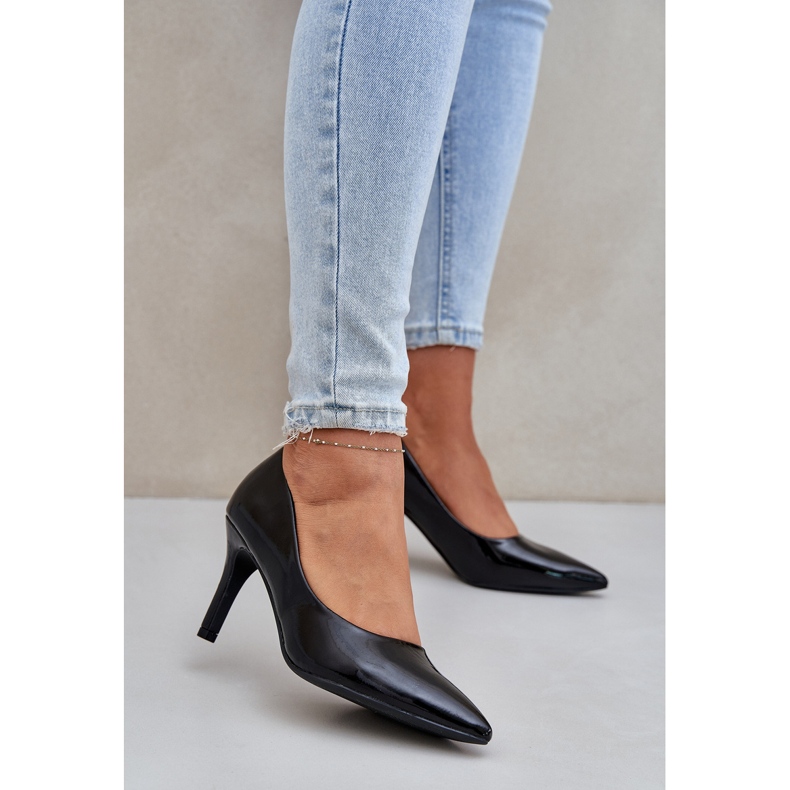 Eco -Leather Pins Black svart 2