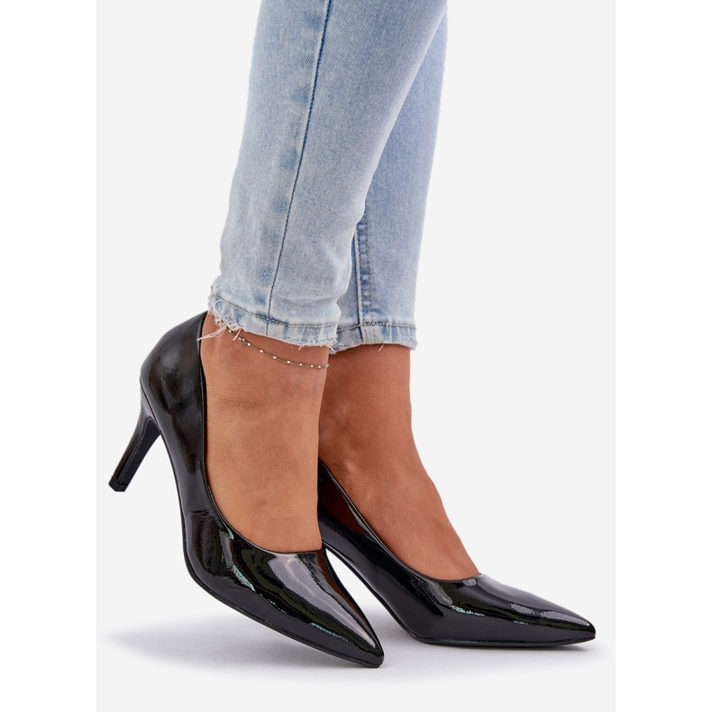 Eco -Leather Pins Black svart 1