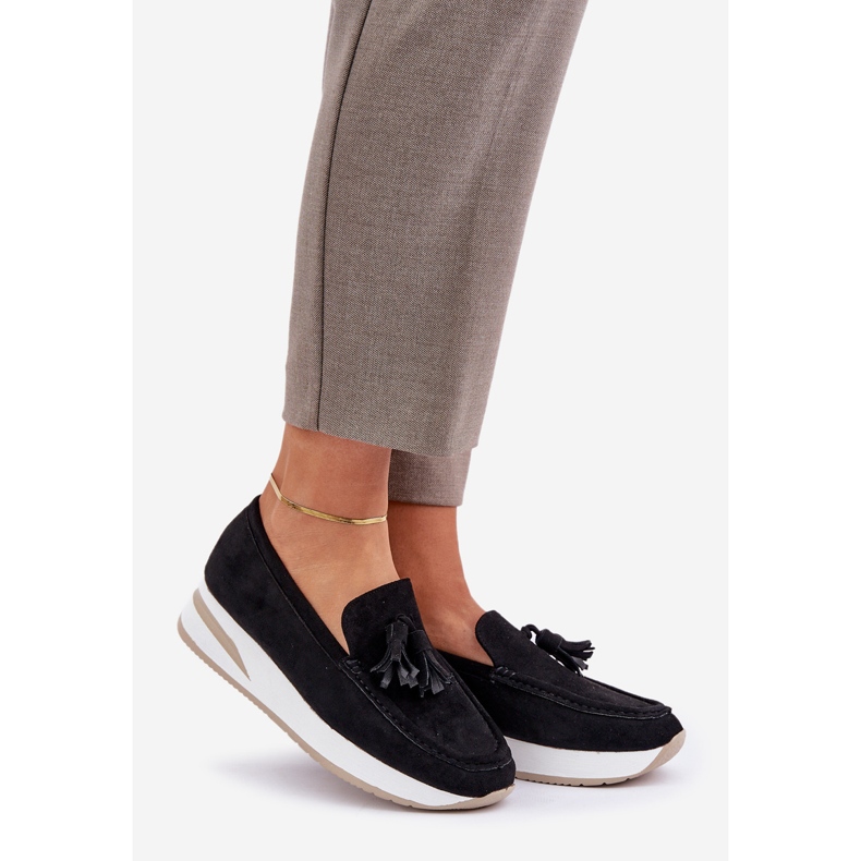 Mockasiner på en delikat ekokil svart 1