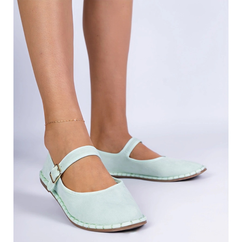 Gröna kvinnors ballerinor med lås 1
