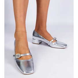 Silver eleganta pumpar dekorerade med zirkoner silver- 1