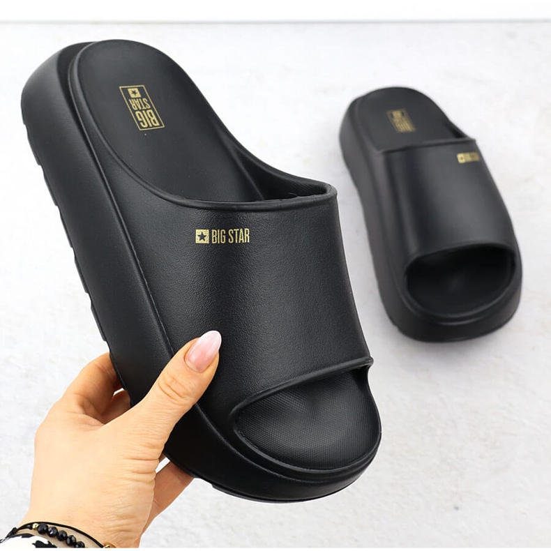 Big Star Kvinnors sport flip flops på en tjock sula svart stor stjärna RR274A567 1