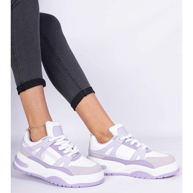 Lila sneakers med tjocka snören violett 2