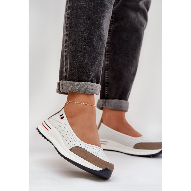 Vit läderballerinor 2