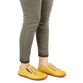 Barfota kvinnor minimalistiska läder sneakers olivier 770 perforerad gul 2