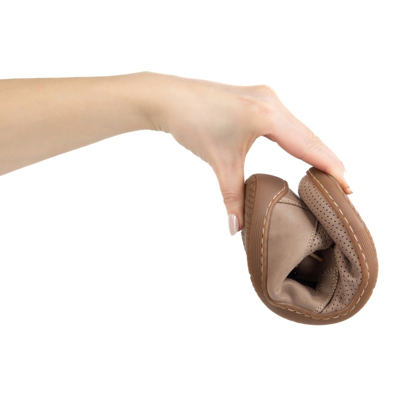 Olivier Kvinnors minimalistiska läderskor barfota 1244 perforerade beige 1