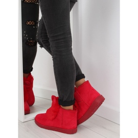 Röda emus med dumplings B198 röd 2