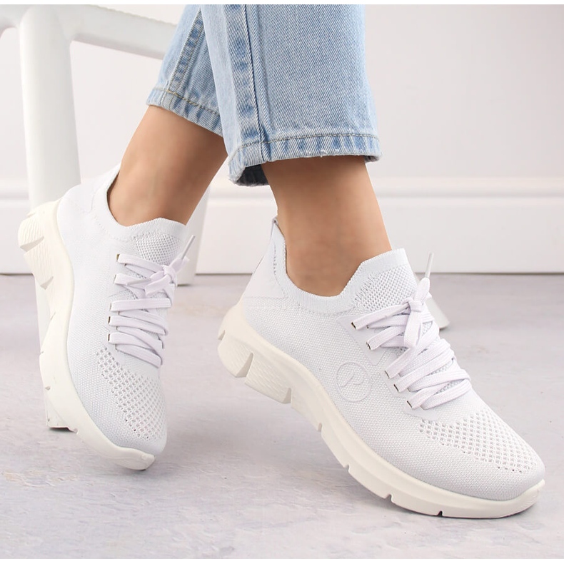 Vita sportskor för kvinnor Potocki BK01303 1