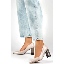 Spetsiga pumps för damer med hög dekorativ klack, beige GD-FL486A-L.BE 2