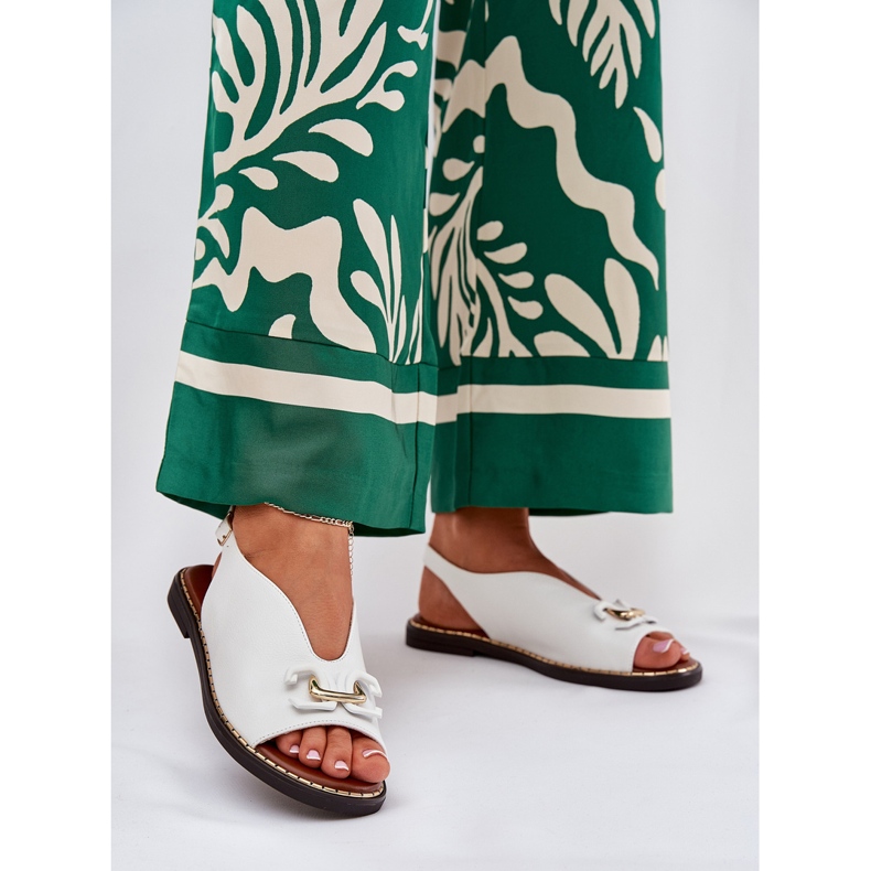 Flat -hanterade sandaler med dekoration Eco Leather White vit 2
