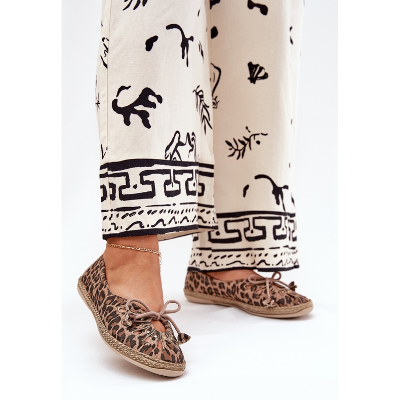 Zazoo Platta ballerinor gjorda av naturläder Leopardtryck 10179 Brun 2