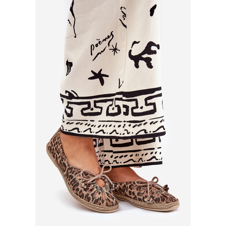 Zazoo Platta ballerinor gjorda av naturläder Leopardtryck 10179 Brun 1