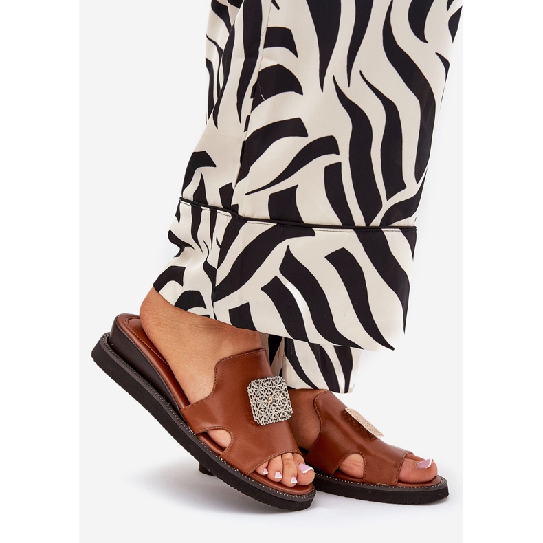 Jezzi Kvinnors flip flops på Anchoic Leather Wedge med dekoration Brown brun 1