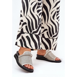 Jezzi Kvinnokilar med en dekorativ silverrem grå 2