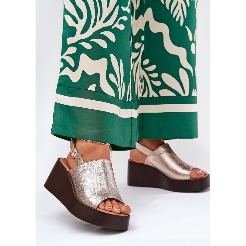 Jezzi Kvinnors sandaler med ekläder på plattformen och guldkilarna gyllene 2