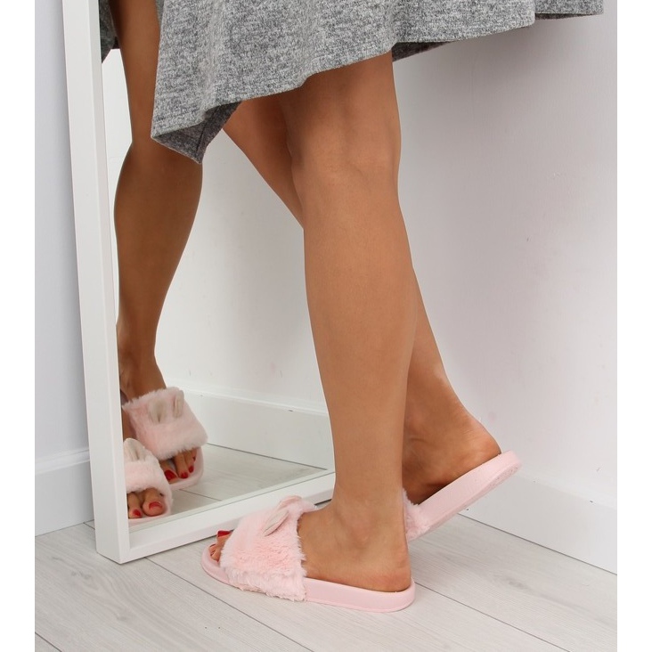 Pälstofflor med öron rosa LS-02 rosa 2