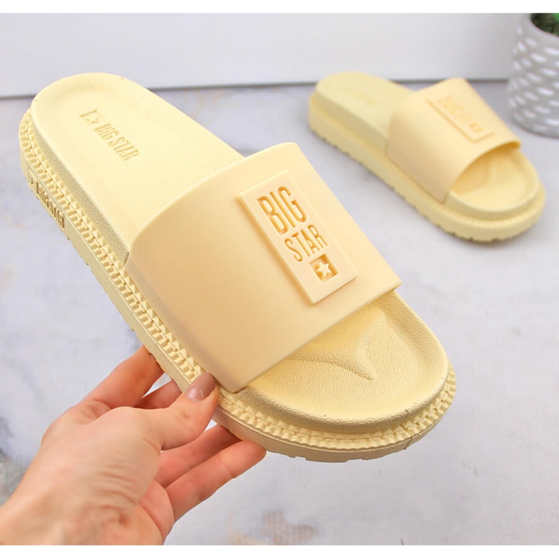 Gula plattformsflipflops för kvinnor Big Star LL274427 2