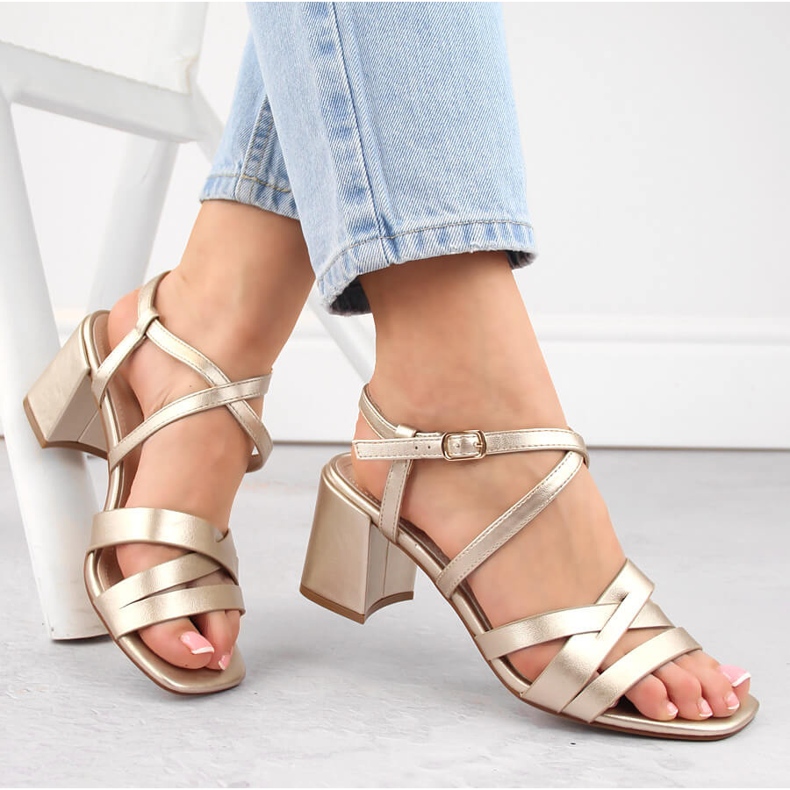 Damsandaler med klack i guld Sergio Leone SK067 gyllene 1