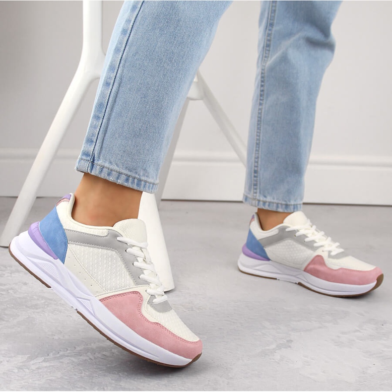 Flerfärgade sportskor med snörning för kvinnor Atletico WY23593 mångfärgad 2